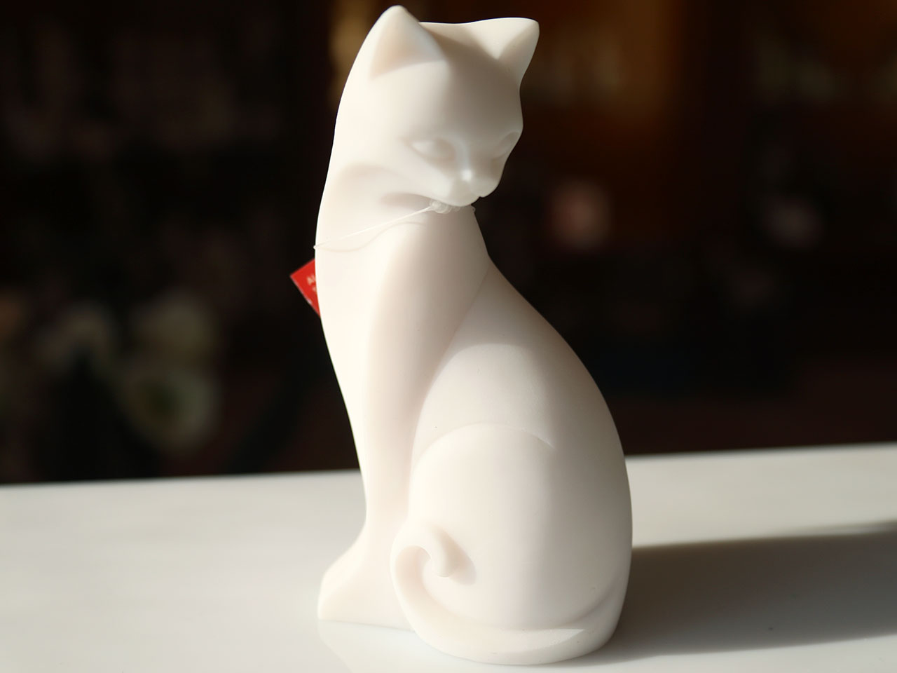 Kot - alabaster grecki